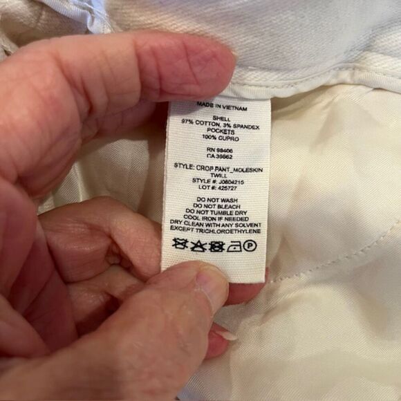 Theory Crop Pants Moleskin Twill Winter White Flare Leg Cotton Spandex Size 4 - Picture 11 of 14